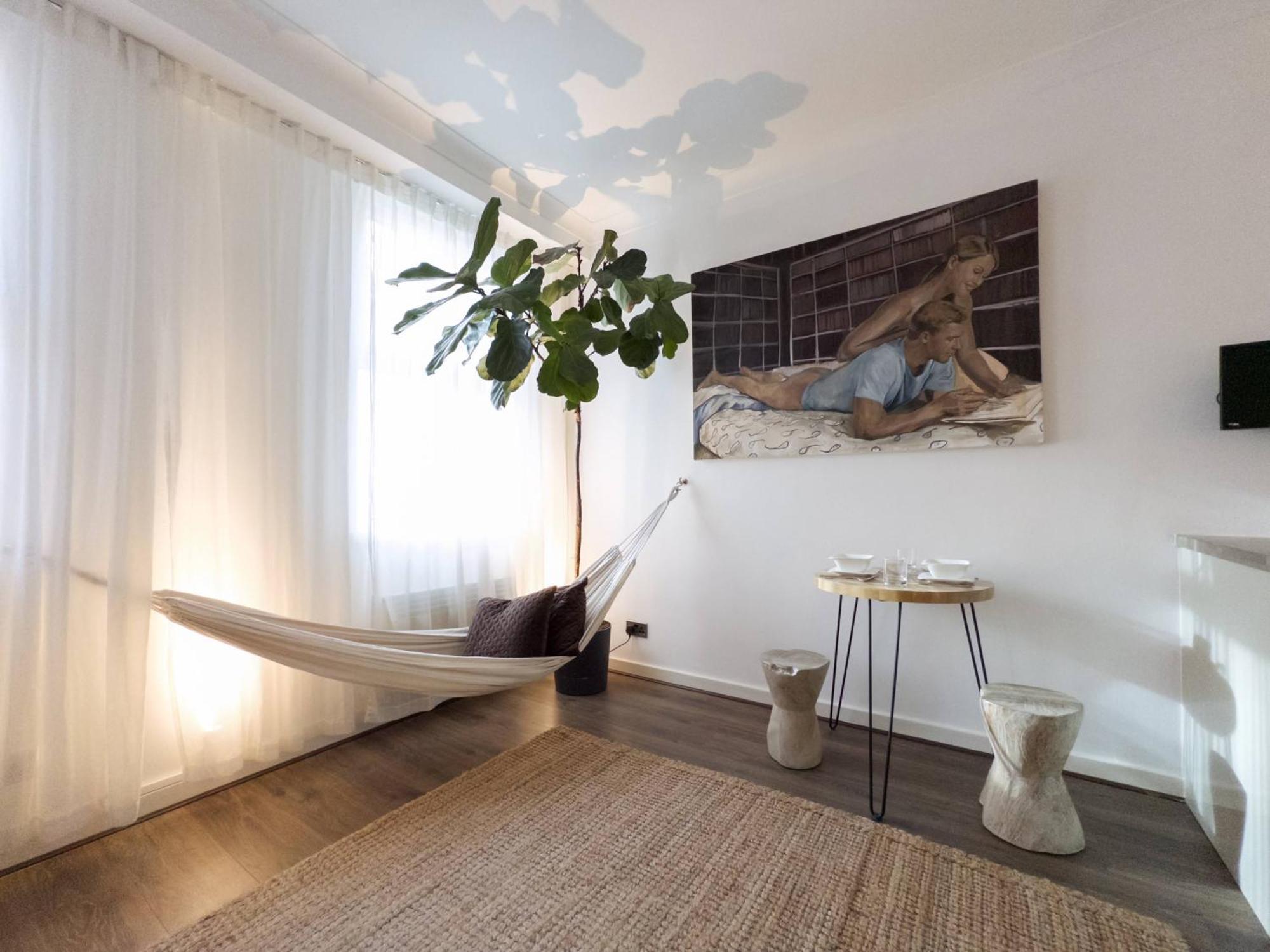 شقة Tranquil Oasis W 100Inch Cinema & Hammock, By The Design Traveller لندن المظهر الخارجي الصورة